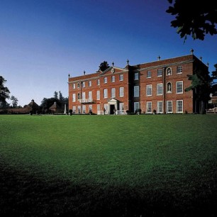 Four Seasons Hotel Hampshire Exterior