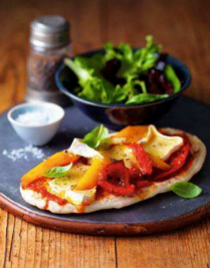 Brie and Roasted Pepper Pitta Pizzas