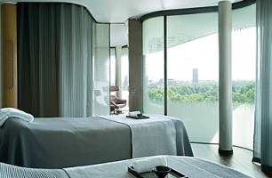Four Seasons Park Lane 