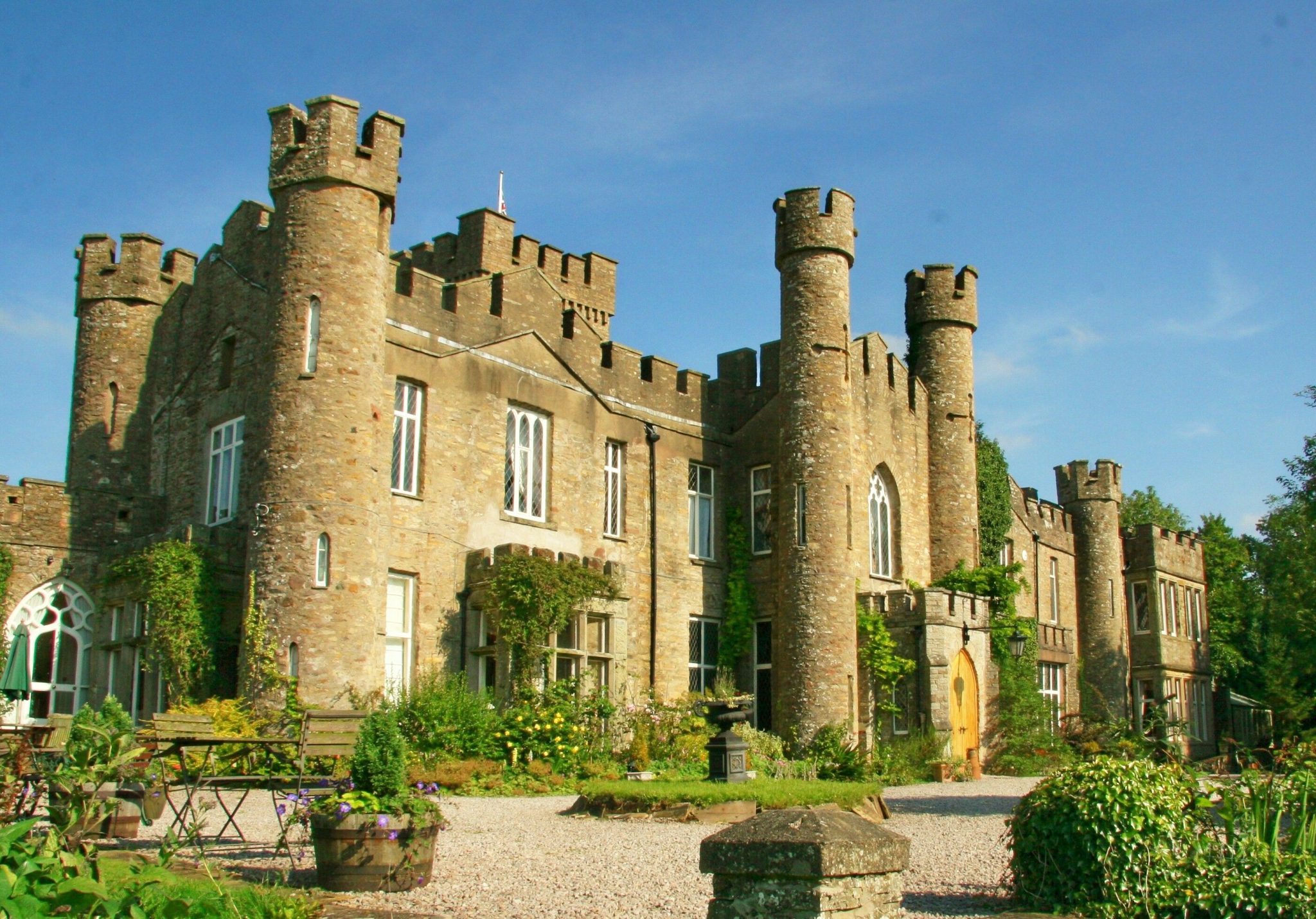 Augill Castle Family Valentine’s Deal StyleNest