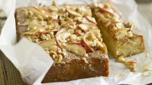 Pink Lady Apple Cake