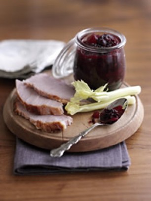 Blackberry-And-Apple-Chutney