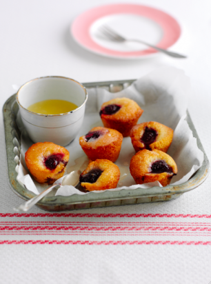 mini cherry lemon drizzle cakes