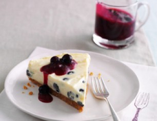 lemon tart with blueerries