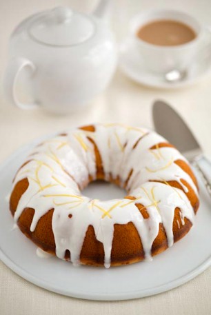 Portuguese Banana Yoghurt Cake