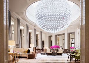 corinthia lobby lounge