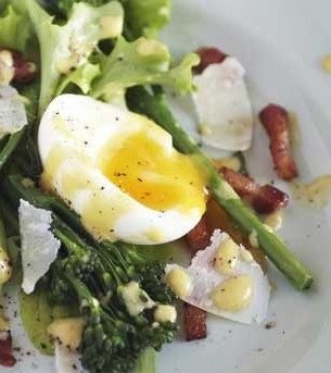james_ramsdens_tenderstem_bacon__egg_brunch_salad