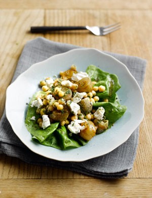 shallot-chickpea-salad