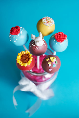 Lottie's Bakery Cakepops
