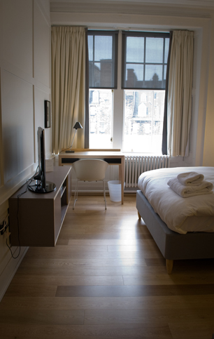 Grasshoppers Bedroom