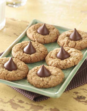 SKIPPYR Chocolate Drop Peanut Butter Cookies Image