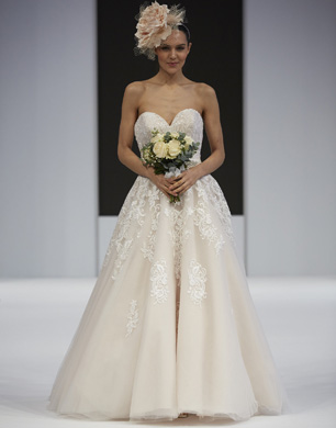 J&J Designs - Allure Bridals at The National Wedding Show NEC (3)